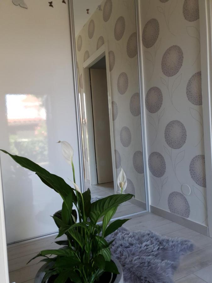 Gulin Apartments Vodice Buitenkant foto