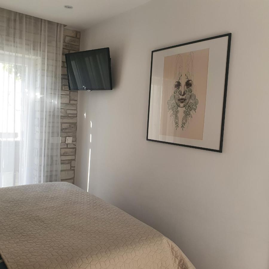 Gulin Apartments Vodice Buitenkant foto