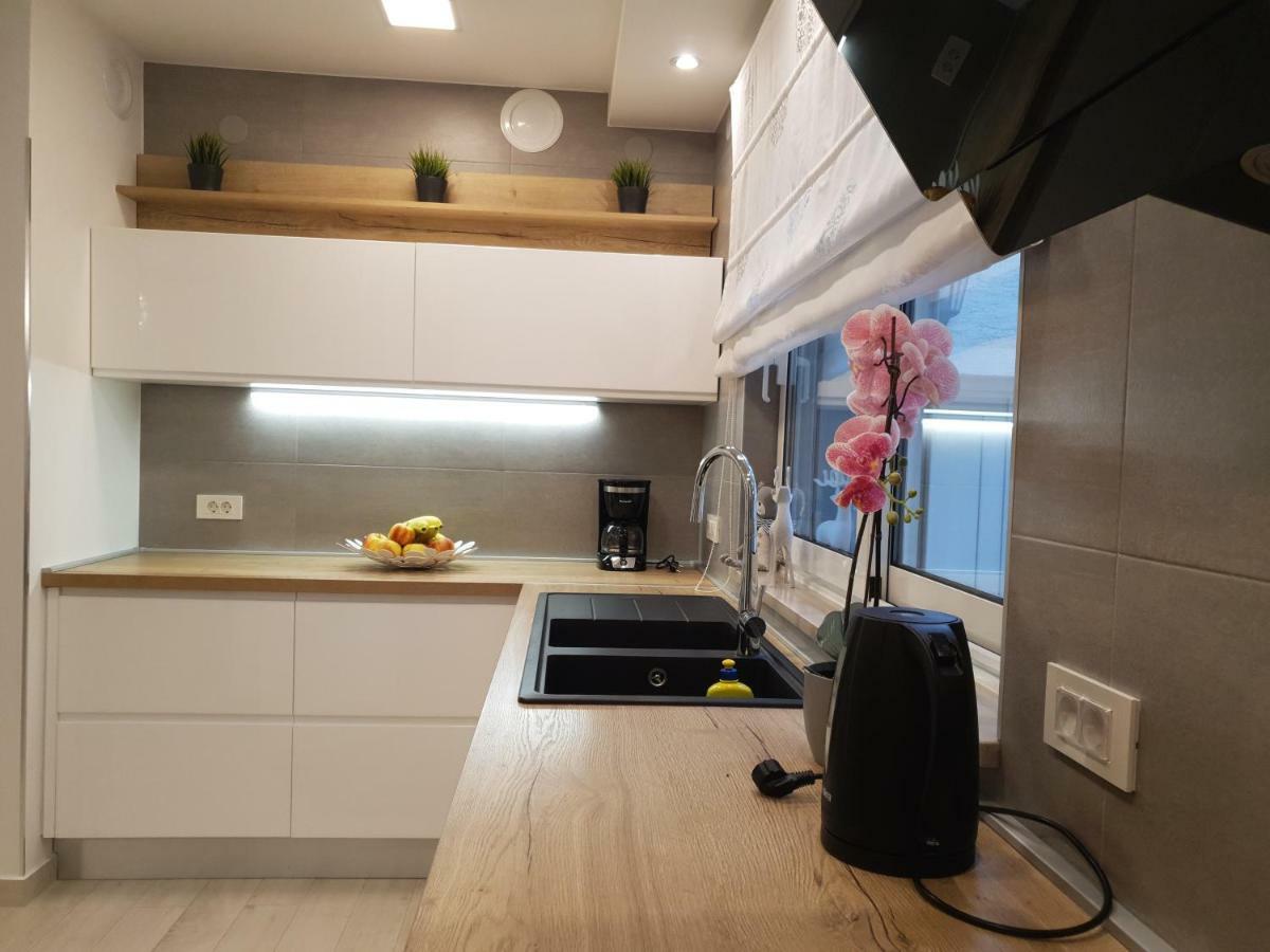 Gulin Apartments Vodice Buitenkant foto